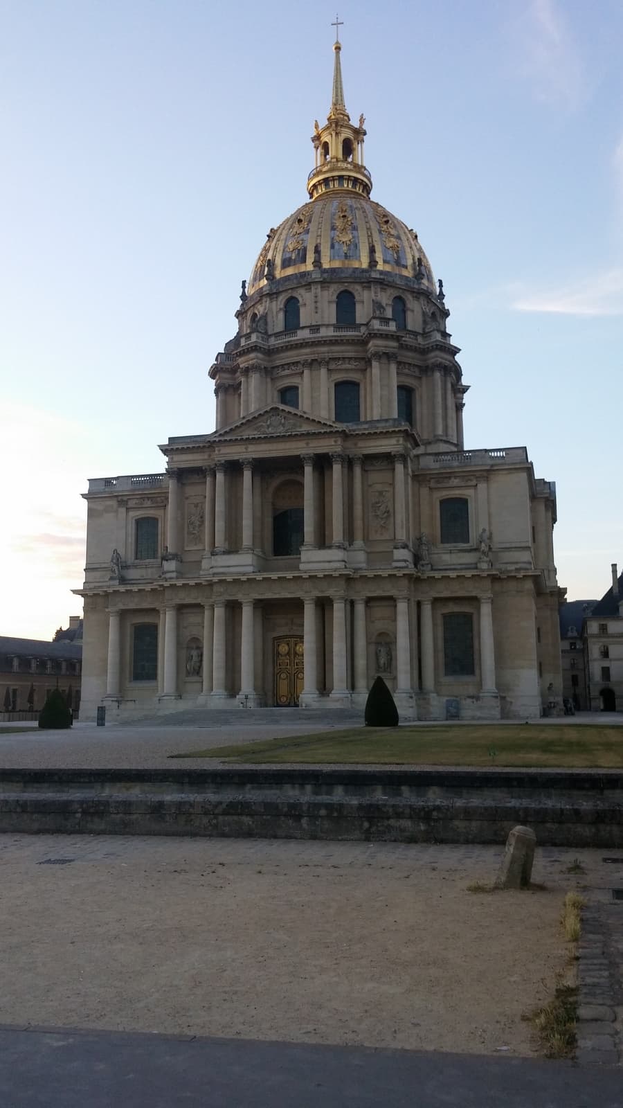 la nuit aux invalides