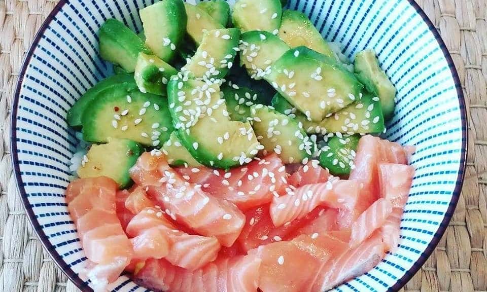 poke bowl recette saumon frais printemps