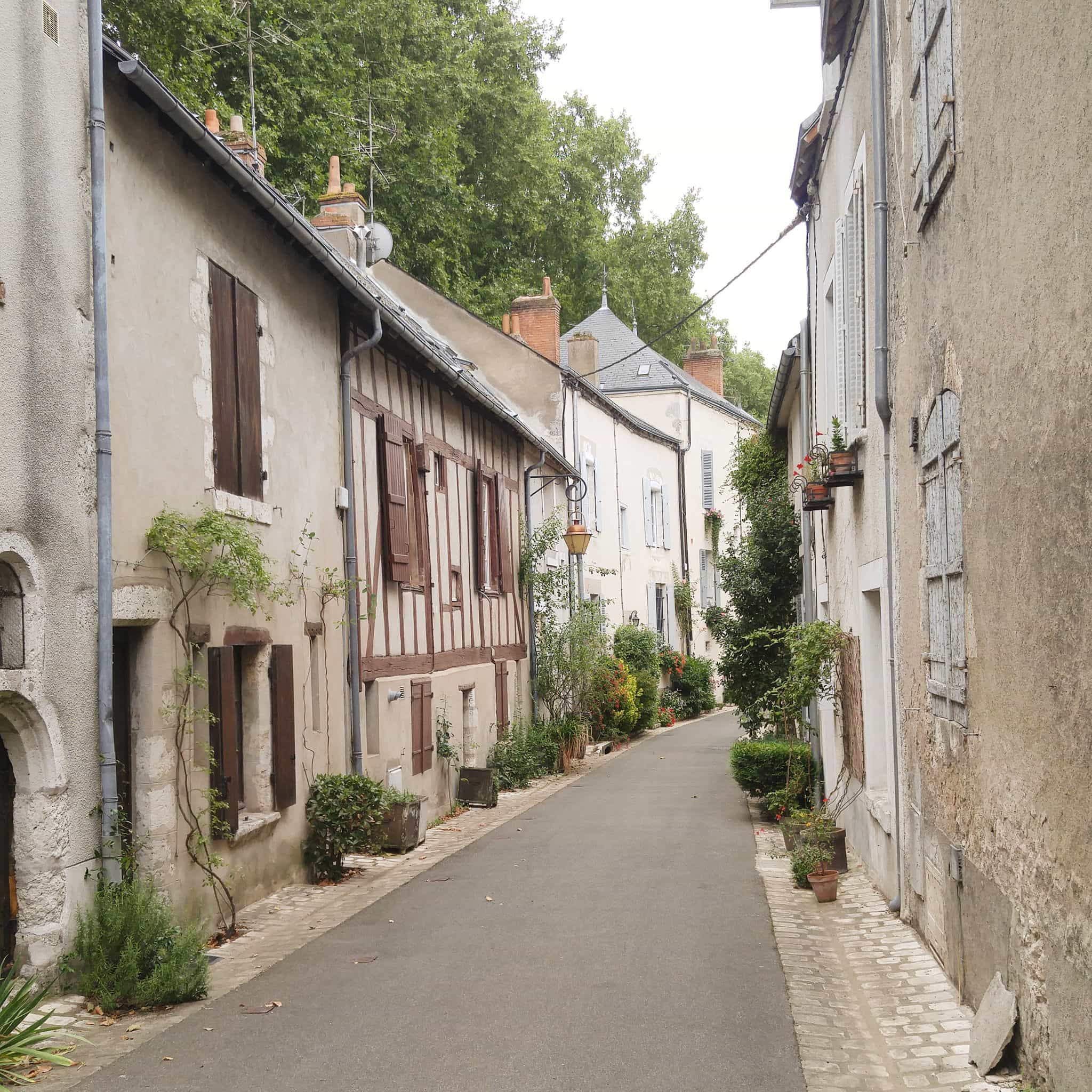 beaugency rues pavées visite