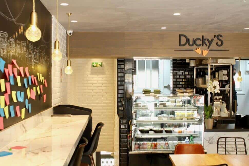 ducky's restaurant street food paris montparnasse bao burger canard laqué